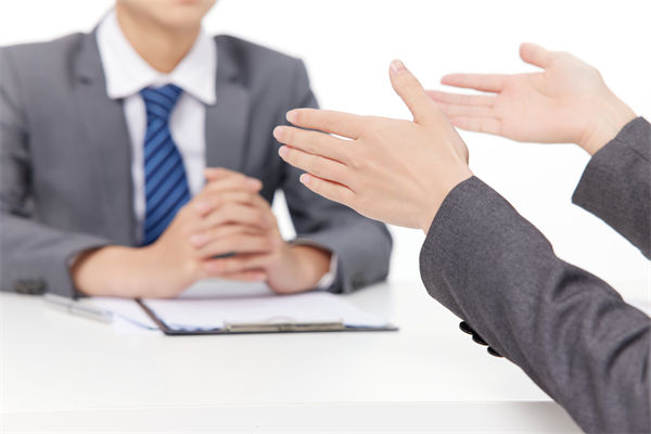 揭秘！看看企業(yè)高級(jí)HR是如何玩轉(zhuǎn)人才爭(zhēng)奪大戰(zhàn)的？