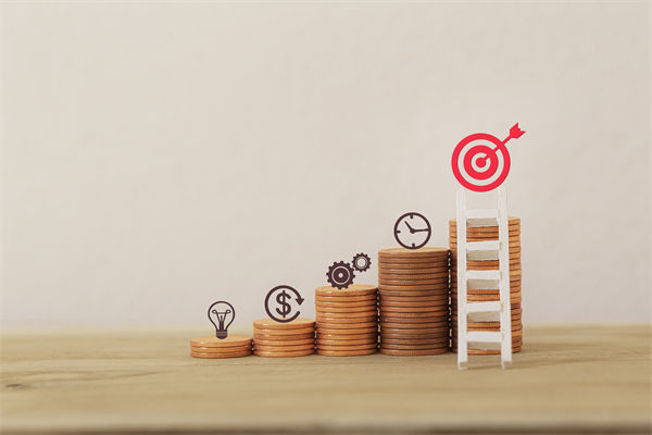 如何制定公平合理的薪酬體系來(lái)吸引和留住人才？