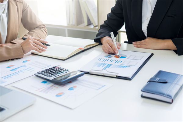 如何構(gòu)建以預(yù)算為核心的企業(yè)文化，促進(jìn)全員參與？