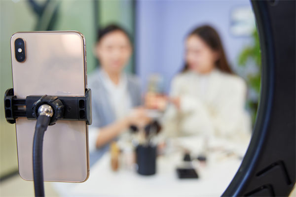 超200名國家一級演員開始做直播，精益生產(chǎn)怎么看？