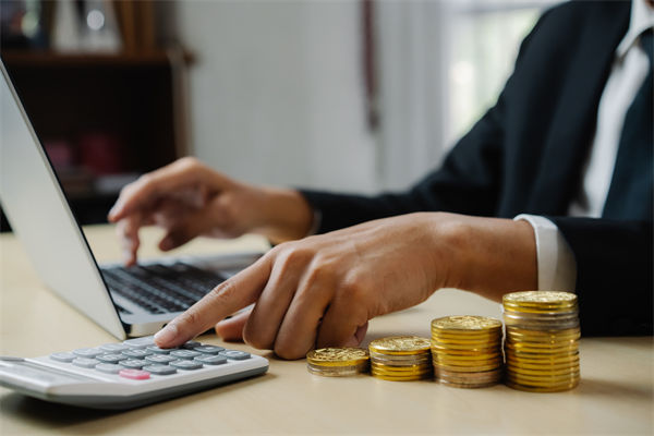 薪酬與績效如何掛鉤，專業(yè)咨詢?nèi)绾沃珳?zhǔn)設(shè)計(jì)？