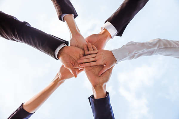 集團如何評估子公司績效，確保戰(zhàn)略目標實現(xiàn)？