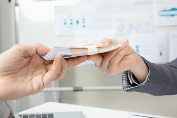 傳統(tǒng)薪酬模式拖后腿，創(chuàng)新激勵方案怎樣激活團(tuán)隊潛力？