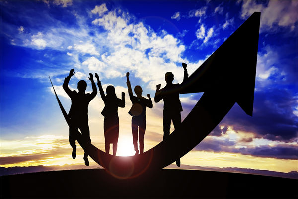 組織架構(gòu)混亂，效率極低，怎么規(guī)劃才能讓企業(yè)重?zé)ㄉ鷻C(jī)？