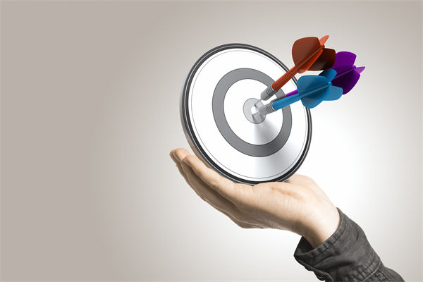 績(jī)效管理如何提升員工滿(mǎn)意度，又增強(qiáng)企業(yè)競(jìng)爭(zhēng)力？