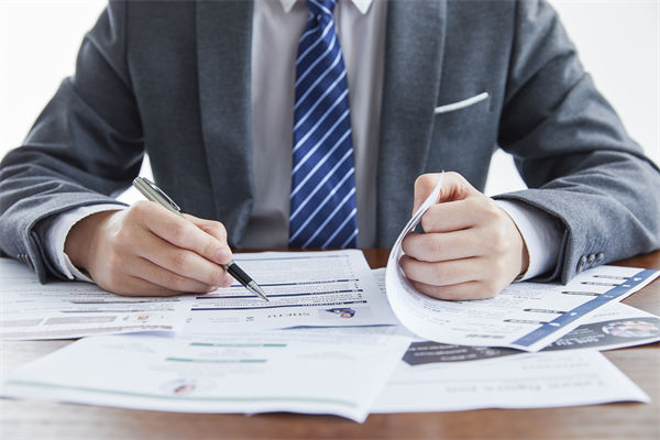 招聘效率低下，人力資源管理如何優(yōu)化流程精準(zhǔn)引才？