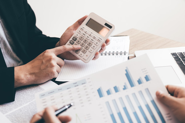 別讓低效預(yù)算管理拖垮企業(yè)，突破困境刻不容緩！