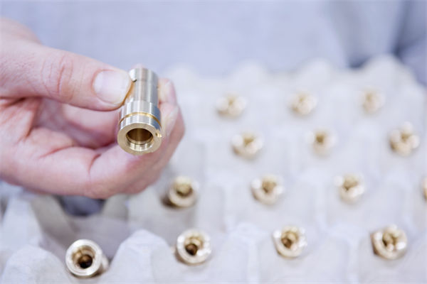 產(chǎn)品次品率高，精益生產(chǎn)怎樣全方位管控提高質(zhì)量？