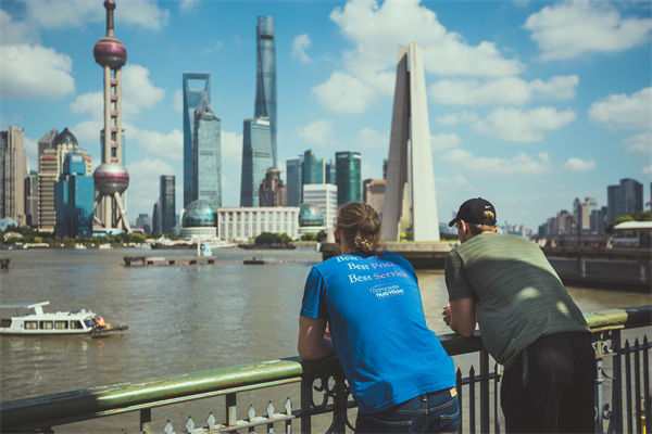 供應(yīng)鏈分析：外國游客“買買買”，中國購更火了